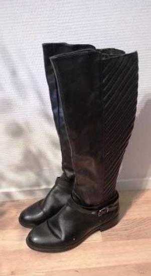 Paire de bottes femme taille 39