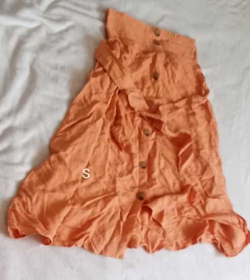 Jupe neuve taille S
