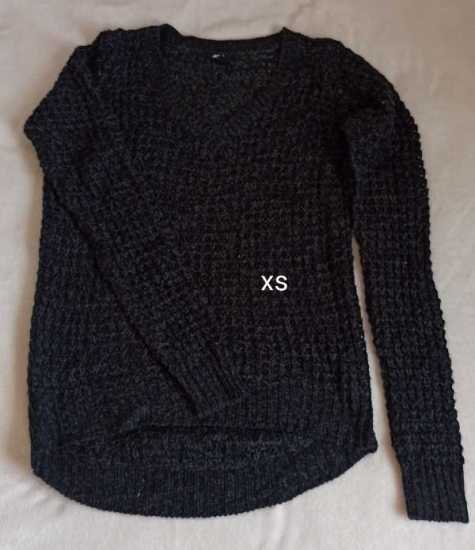 Pull neuf taille XS